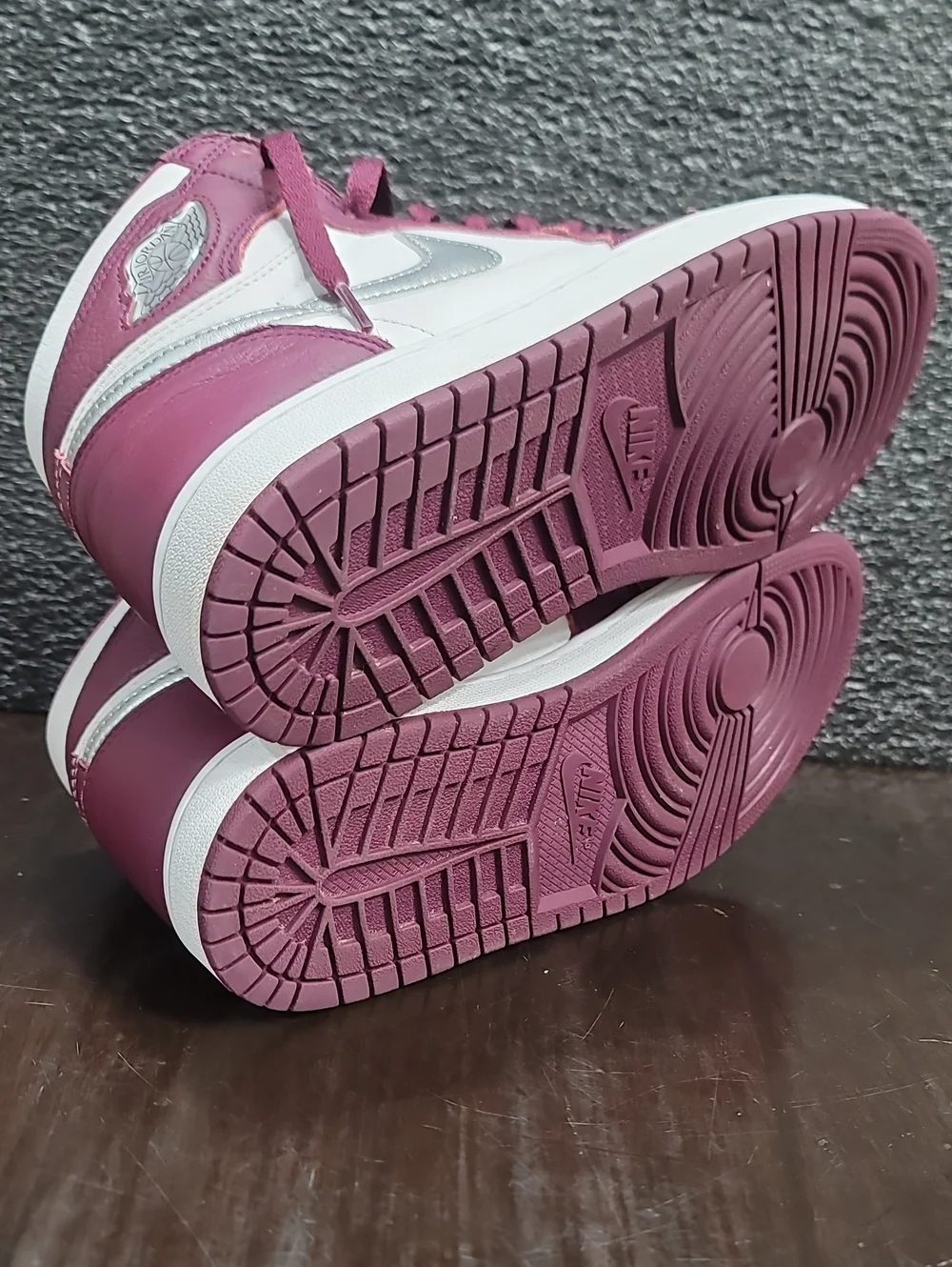 Nike Air Jordan 1 Retro High OG Premium 
